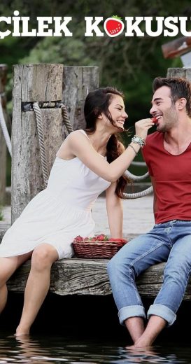 مسلسل رائحة الفراولة الحلقة 6 السادسة مترجمة اون لاين